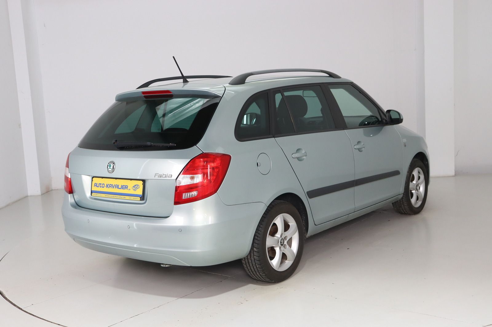 Fahrzeugabbildung SKODA Fabia Combi 1.2 TSI Ambition * HU/AU neu * Fami