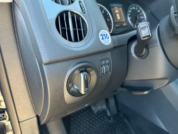 Fahrzeugabbildung Volkswagen Tiguan 2.0 TDI DSG 4MOTION*Panorama*SHZ*Tempomat