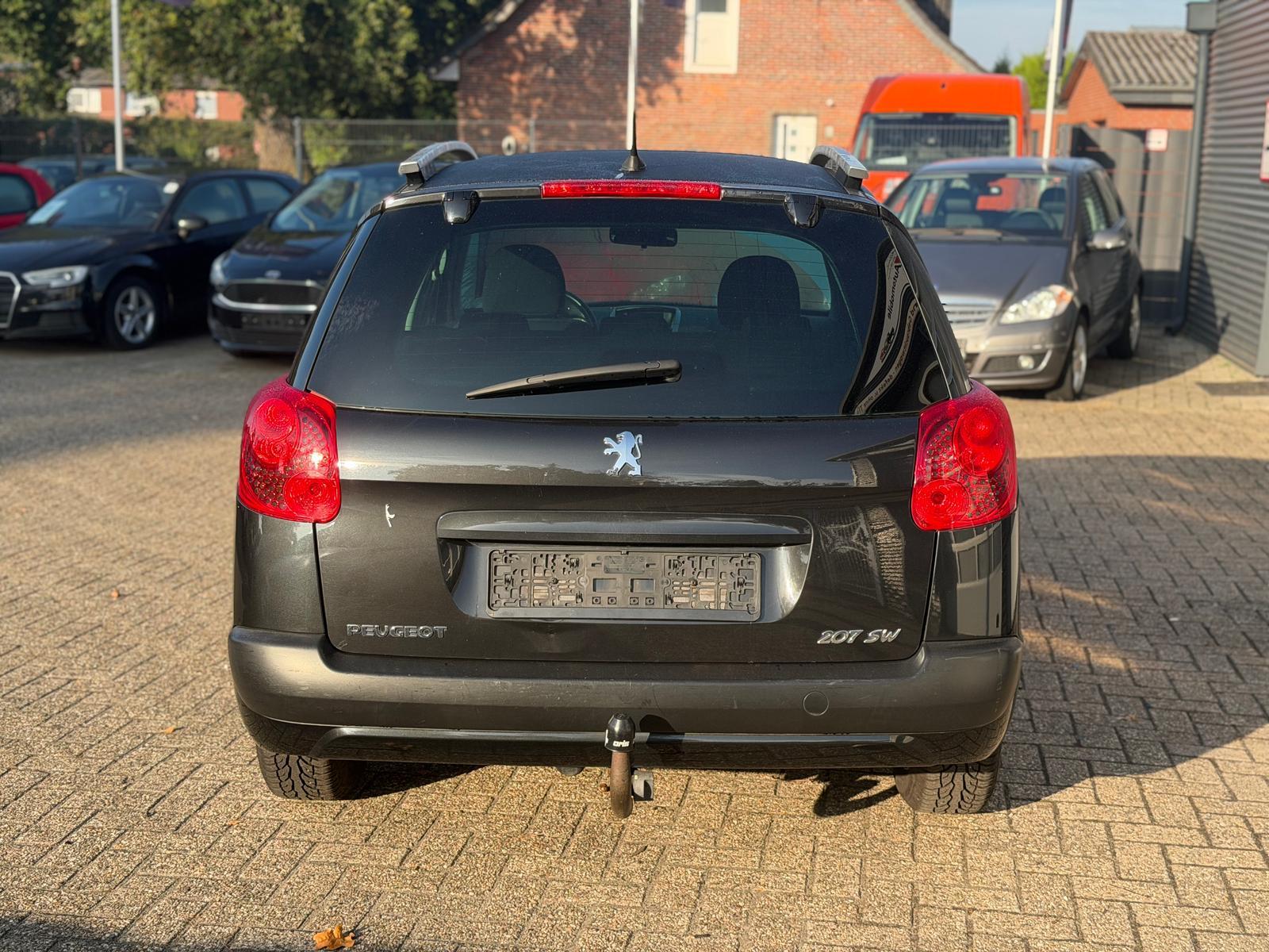 Peugeot 207 2009 — photo 5