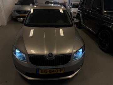 Skoda Octavia - 12