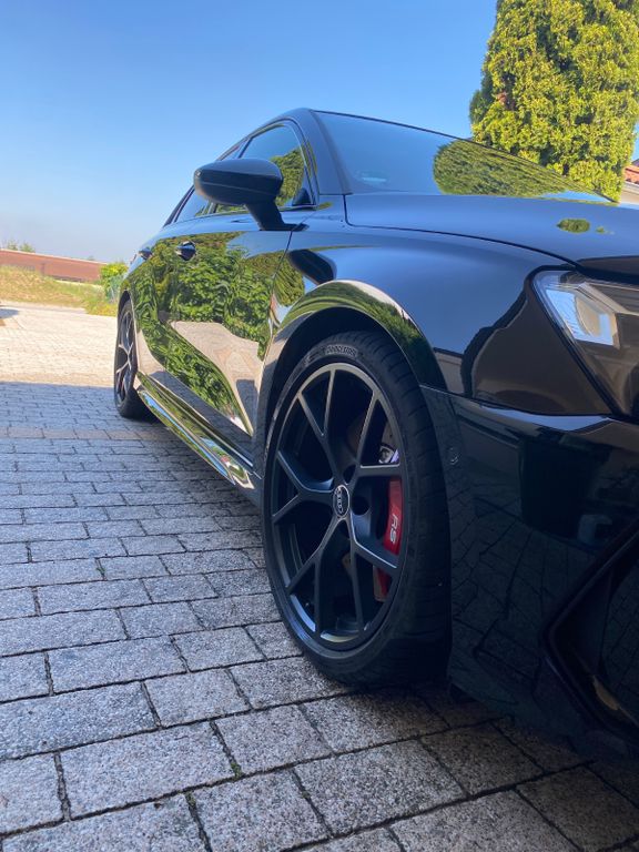 Image of Audi RS3