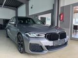 BMW 530 d M Sport+Panorama+4-Zonen Klimaaut. - BMW mit Diesel-Antrieb: Vollleder, Ambiente-Beleuchtung, mit Klimaautomatik, Zonen