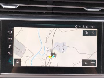 Audi Q8 - 12