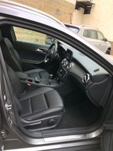 Mercedes-Benz  GLA 200 -Urban - Mercedes-Benz GLA 200 aus 2018