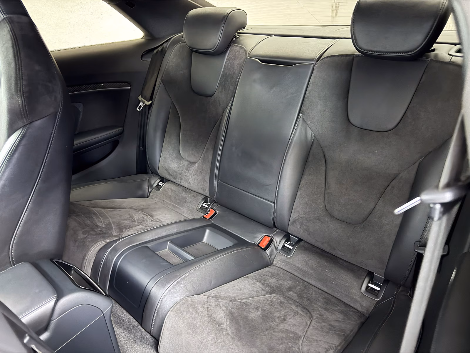 Audi RS5 Coupe 4.2 FSI quattro *SHZ*Isofix*