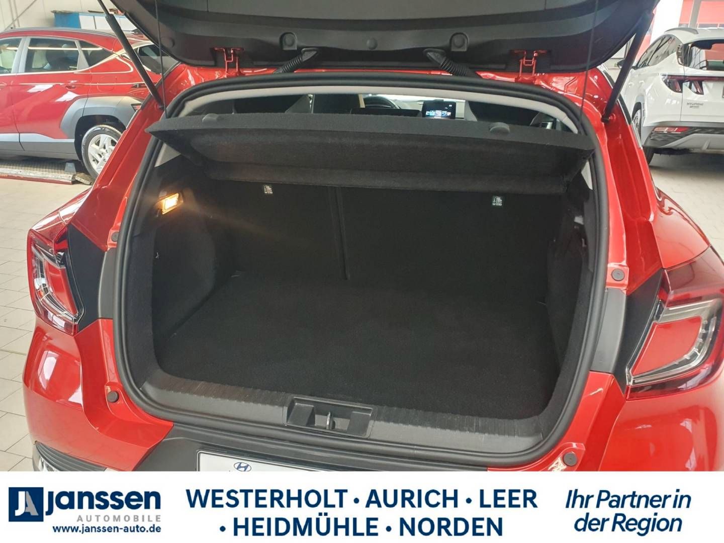 Fahrzeugabbildung Renault CAPTUR INTENS E-TECH PLUG-IN 160