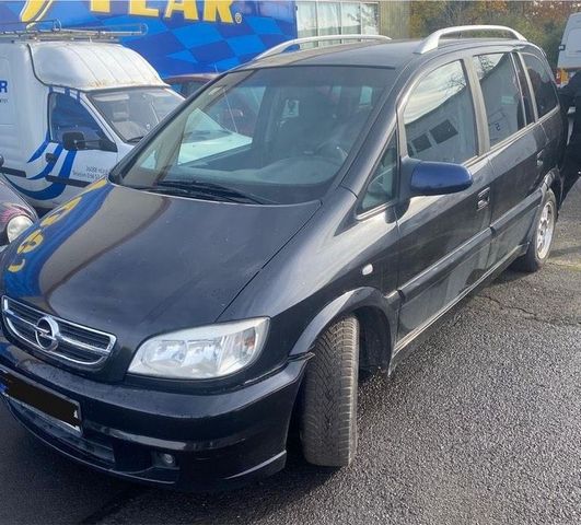 Opel Zafira A, 7- Sitzer