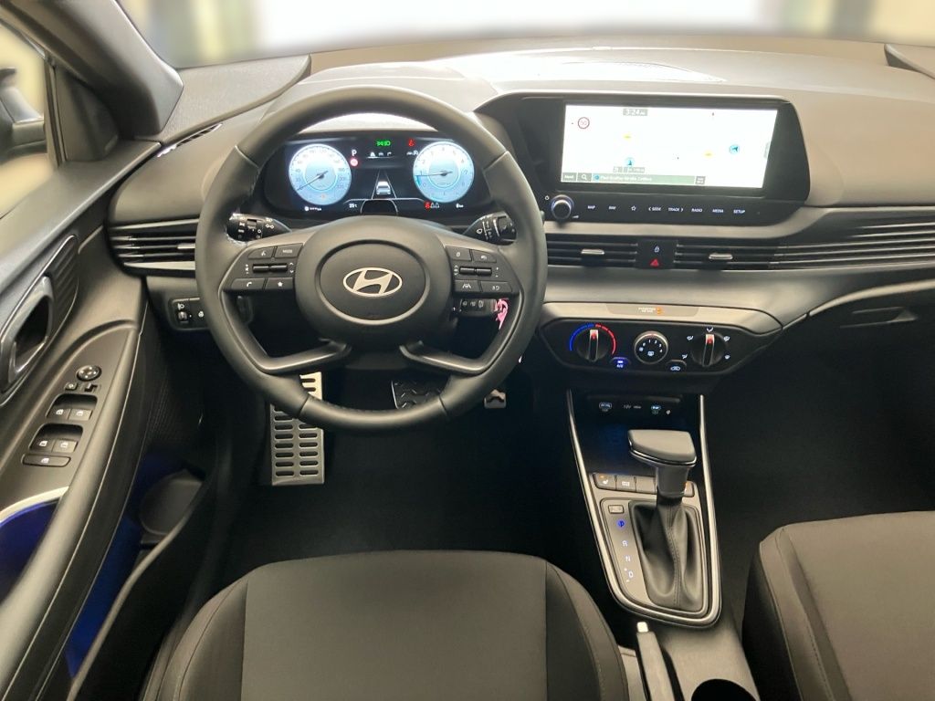 Fahrzeugabbildung Hyundai BAYON 1.0 T-GDI 7-DCT Blackline ACC AUT Kam. LED