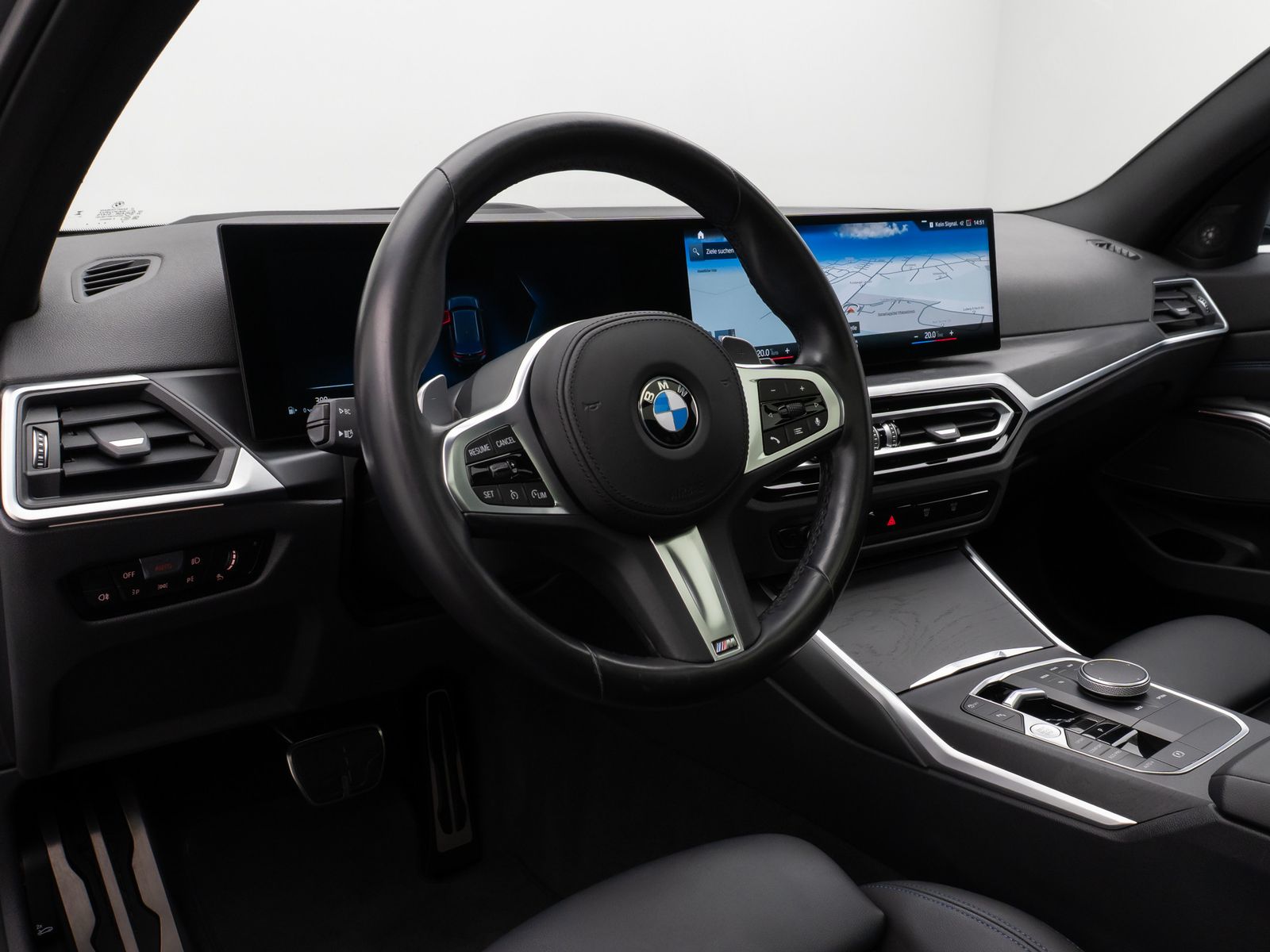 Fahrzeugabbildung BMW 320d M Sport Pro Panorama Kamera HUD DAB H/K 19"