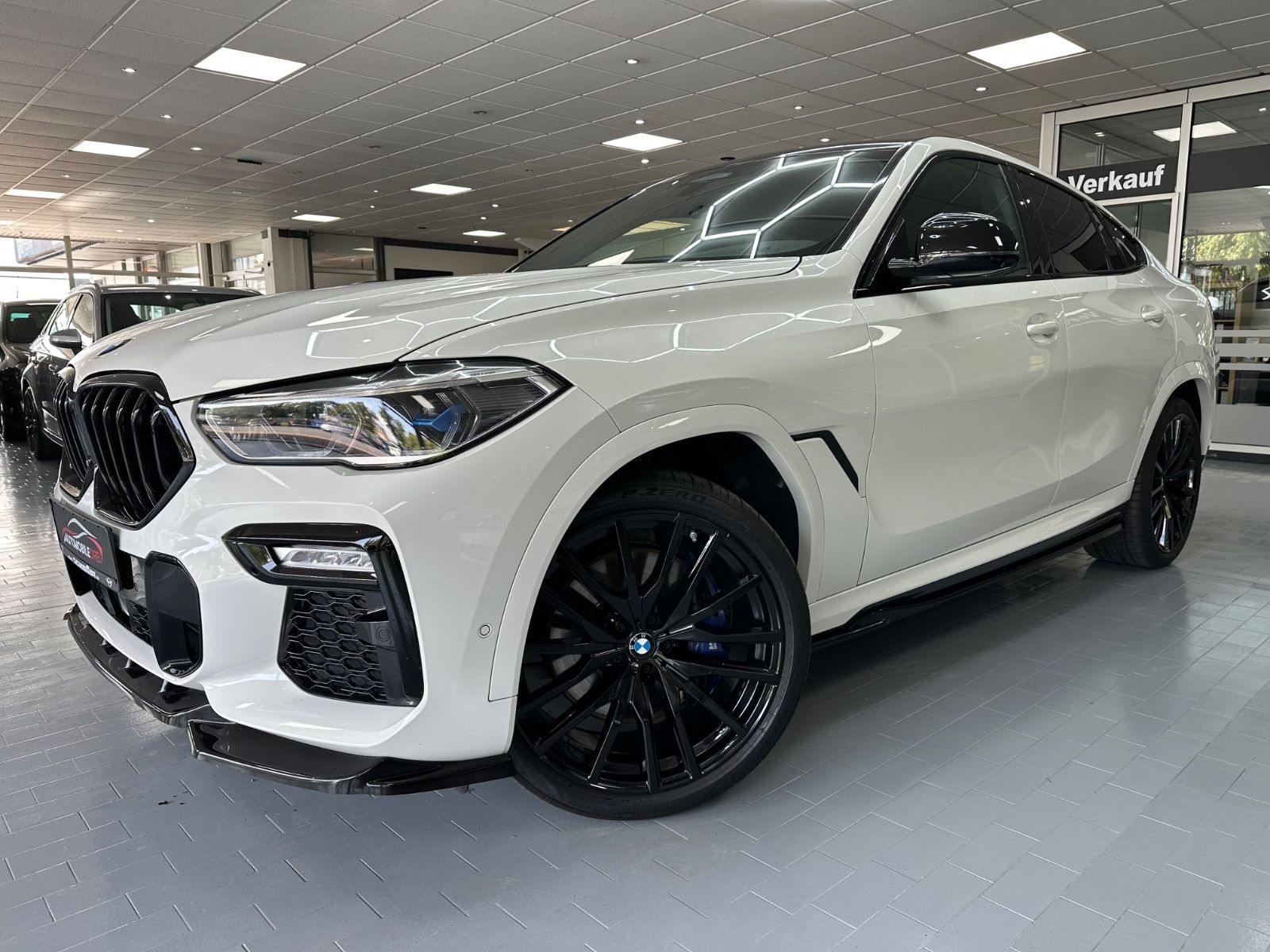 BMW BMW X6 xDrive 30 d M Sport/ Pano/ Swarovski/22 Zol