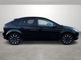 Ford Focus Lim. 1.6 Black Magic./ Klimaa - Ford Focus: Black Magic