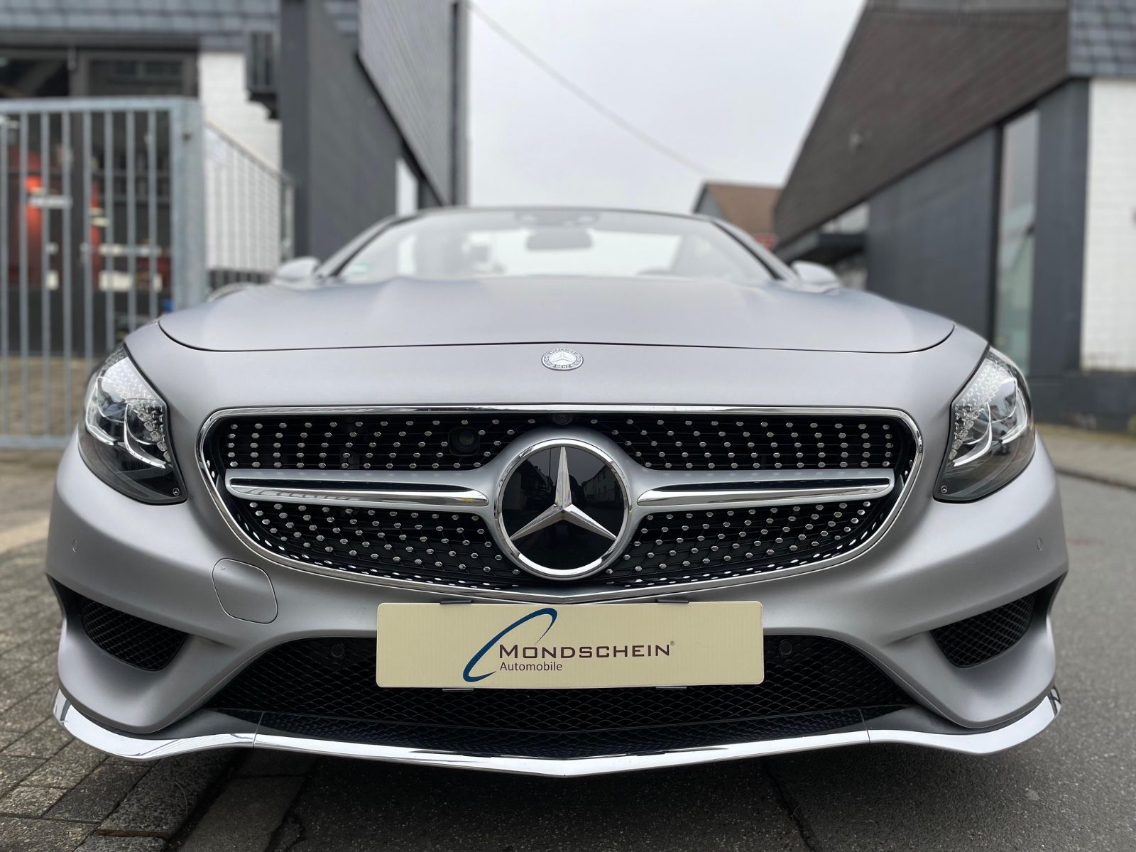 Fahrzeugabbildung Mercedes-Benz S 500 Cabrio |AMG|Nightvision|360°|Swarovski|