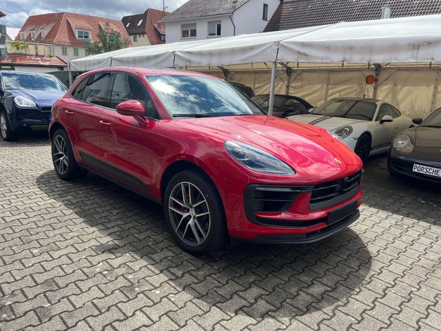 Porsche Macan S