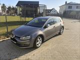 Volkswagen Golf 2.0 TDI DSG BMT Highline Highline - Volkswagen: Unfallwagen