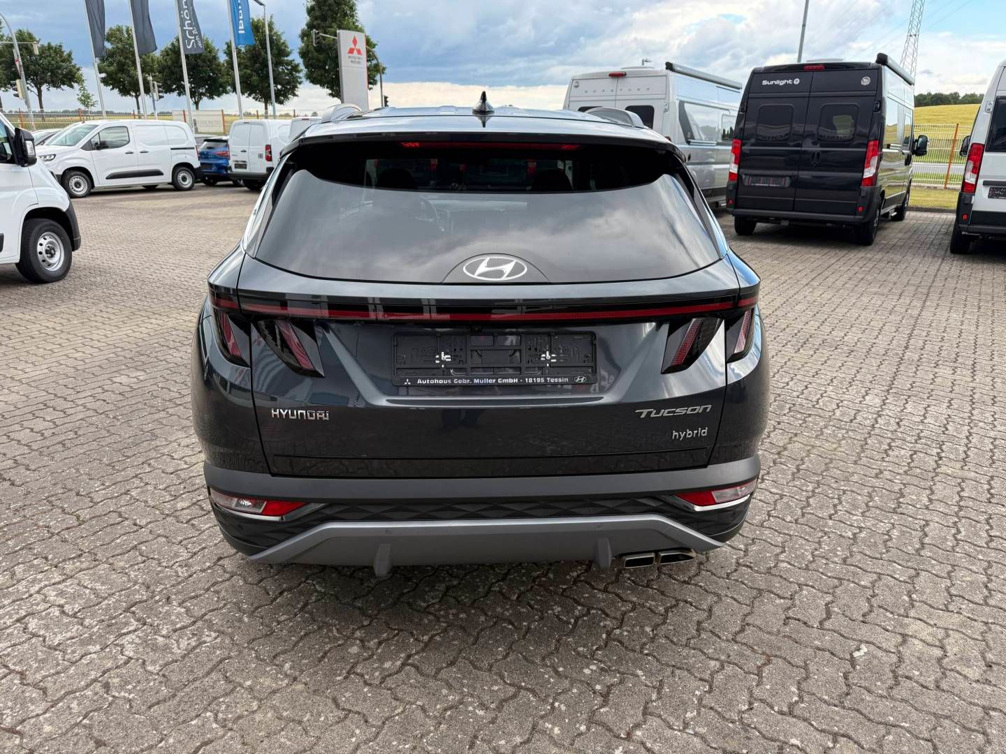Fahrzeugabbildung Hyundai NEW Tucson Hybrid 1.6 T-GDi 230PS 6-AT 2