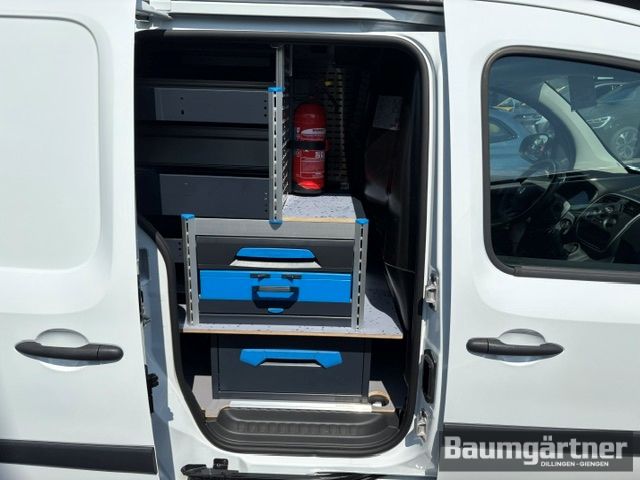 Fahrzeugabbildung Renault Kangoo Rapid Extra Blue dCi 115 Sortimo/GJR