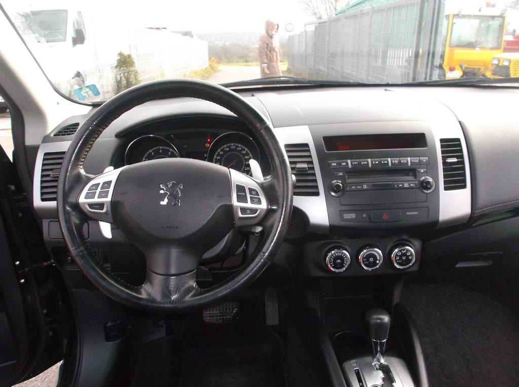 Peugeot 4007
