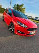 Ford Focus 1,5 EcoBoost 110kW ST-Line Black Turn.... - Ford Focus: ST Line Black