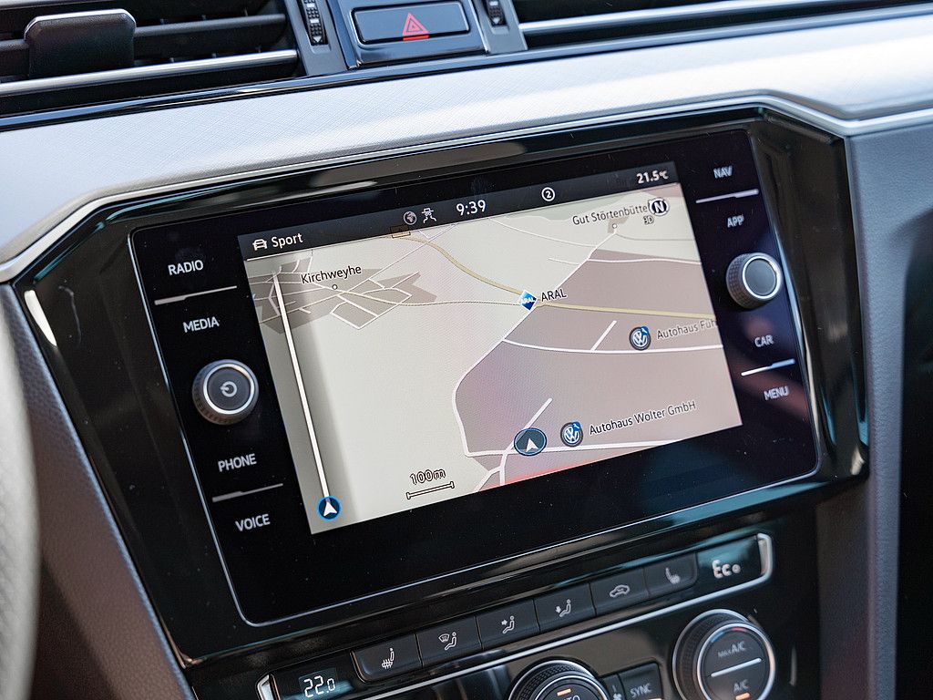 Fahrzeugabbildung Volkswagen Passat Variant GTE AHK R-LINE MATRIX DYNAMO