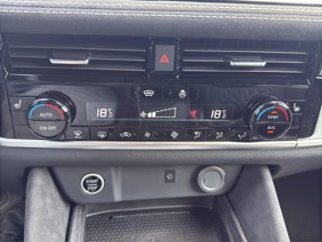 Nissan Qashqai Tekna+ 1.3 DIG-T °LED°PGD°RFK°HUD°BOSE°