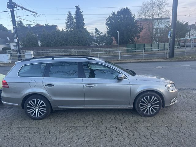 Volkswagen Passat 2.0 TDI Comfortline BMT Variant Navi PDC