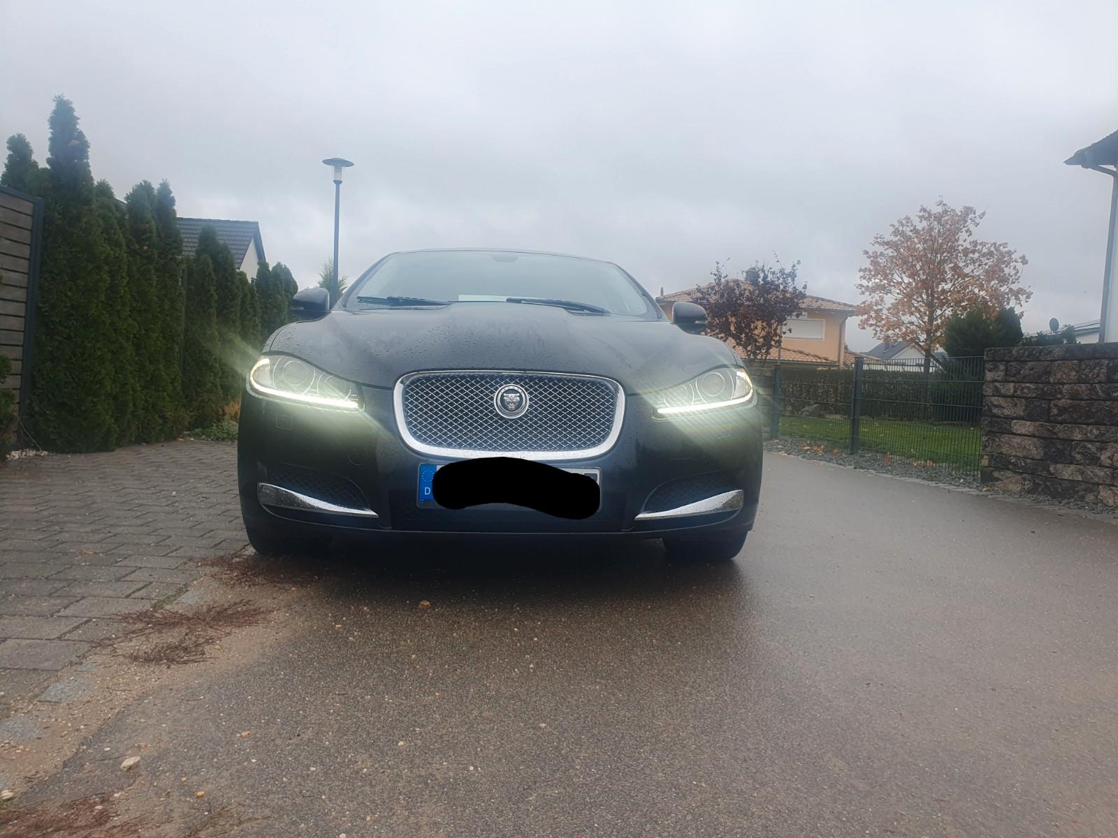 Jaguar XF