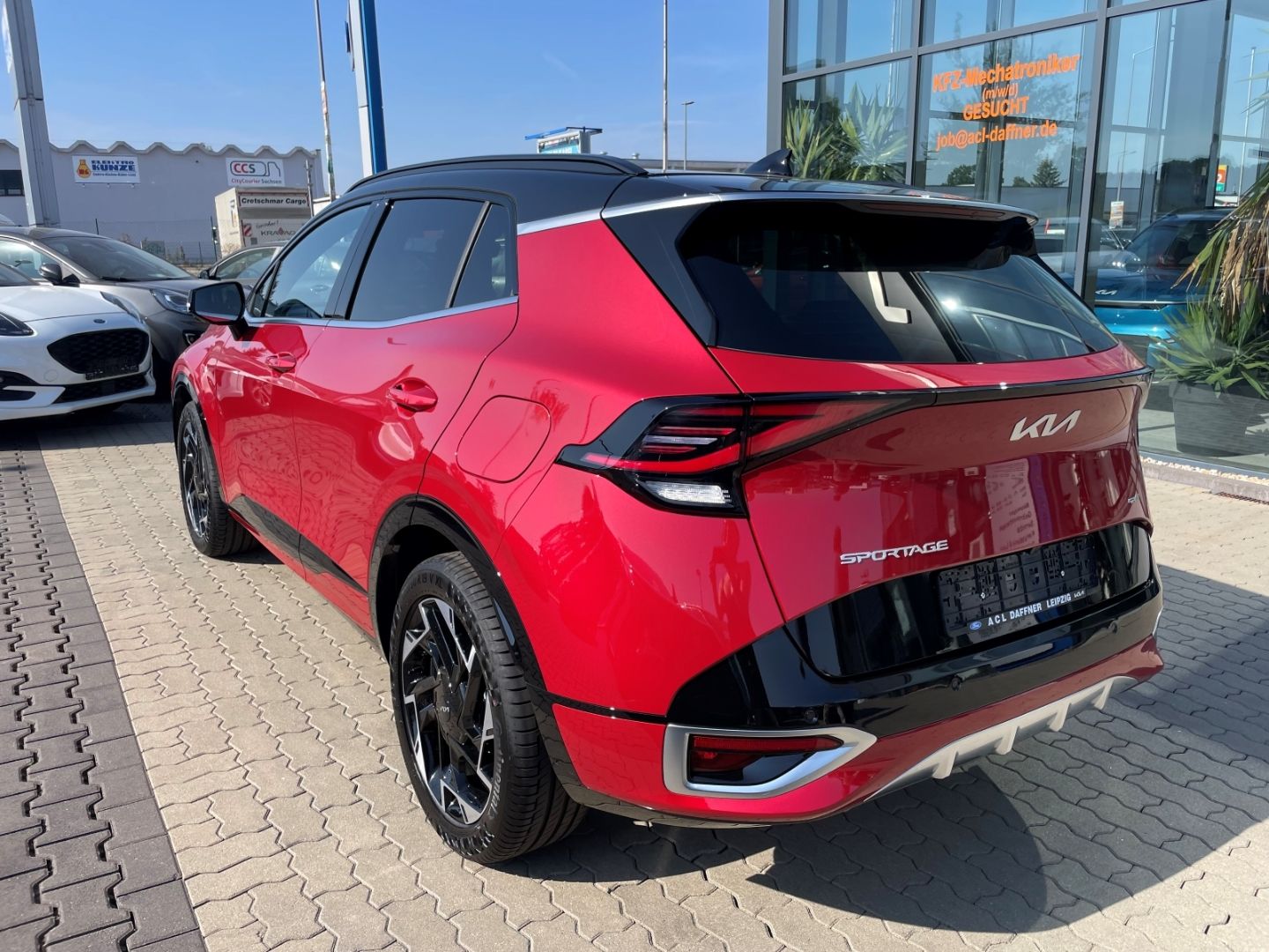 Fahrzeugabbildung Kia Sportage GT Line LED AHK Memory Verkehrszeichen