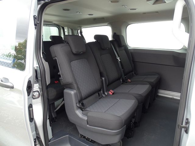 T7 Kombi 2.0 TDI Autom. KR - LED / AHZV