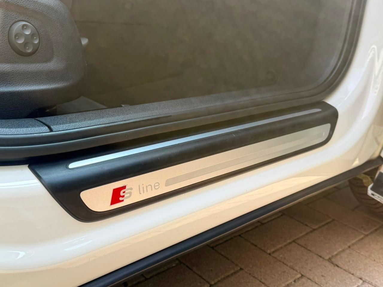 AUDI Q3 - 2.0 TFSI QUATTRO - 170 CV -  BVA - VOLANT EN CUIR