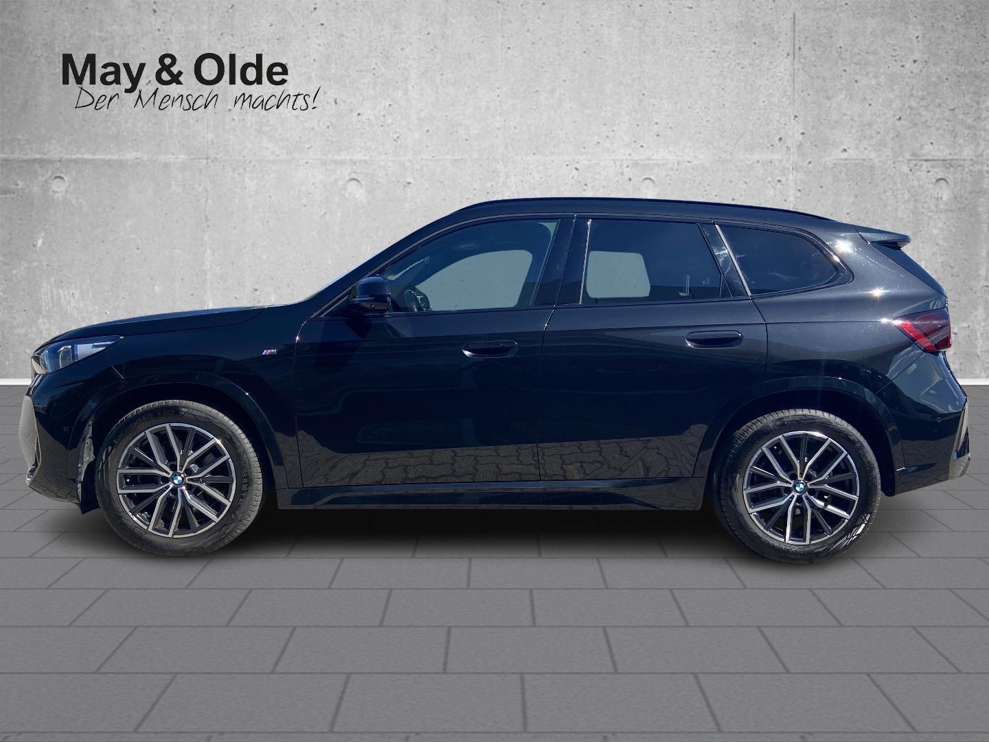 BMW X1 sDrive 20i M Sport HUD AHK Navi 360 LED ACC