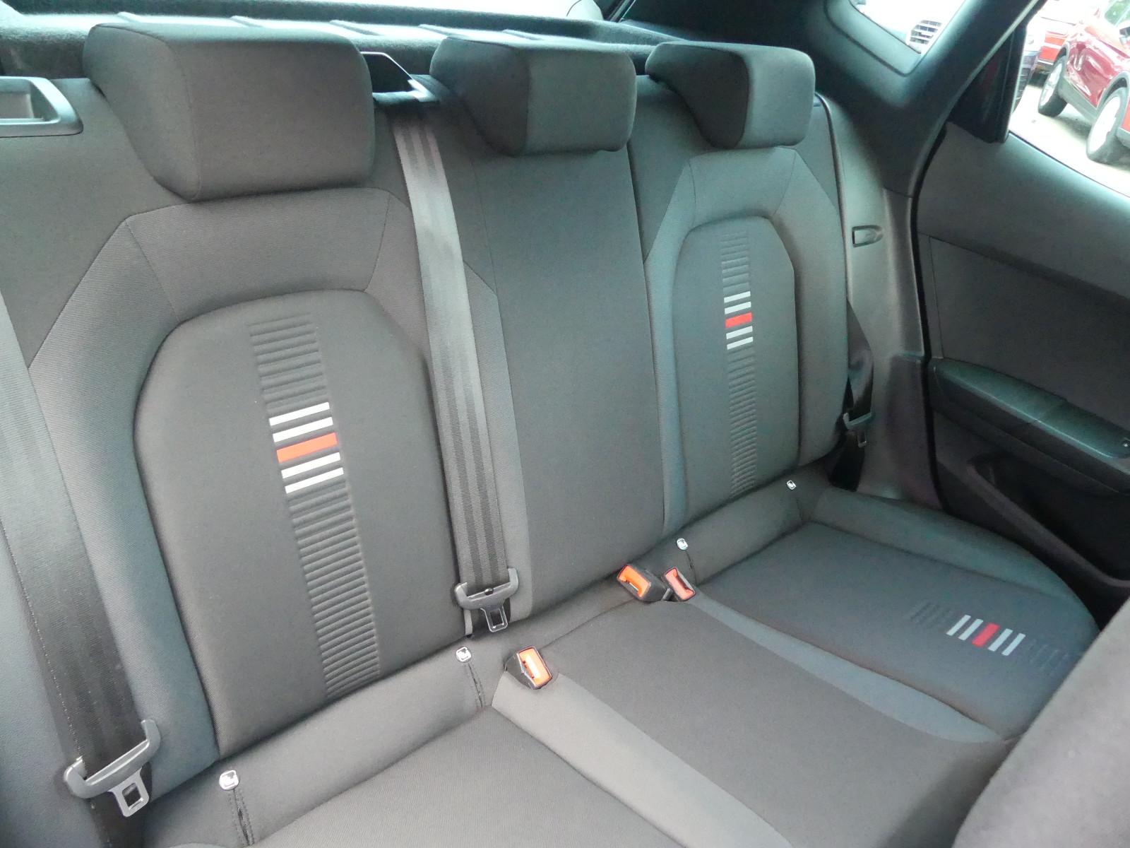 SEAT Arona FR DSG Kamera*Navi*ACC*SHZ*ab 199€, миниатюра 26