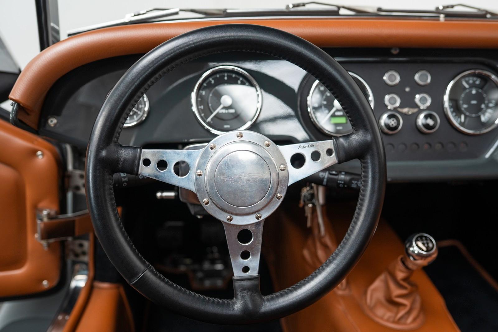 Morgan 4/4 - Service neu - 209€ mtl.