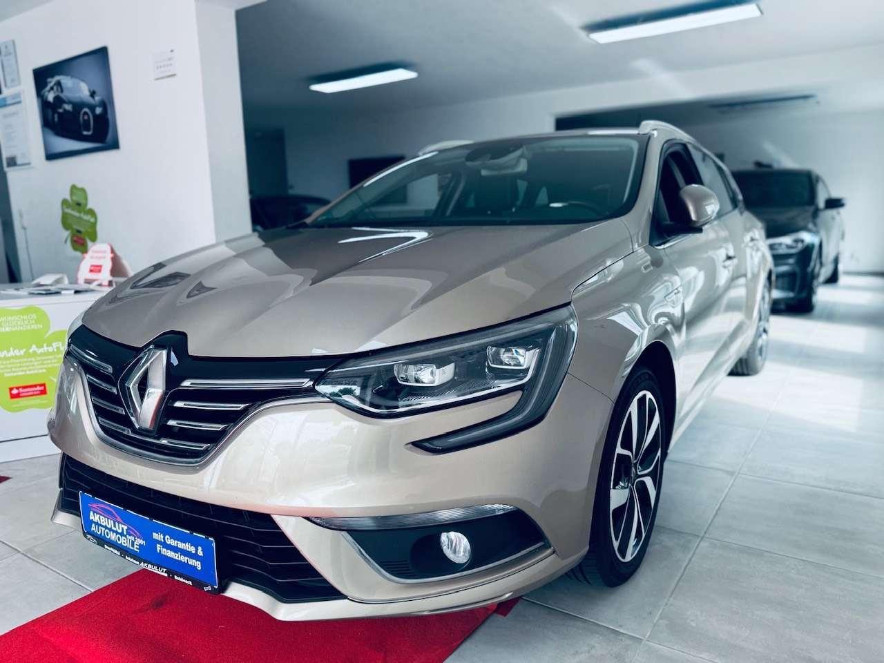 Renault Megane BOSE-Edition*1.Hand+Finanzierung+Garantie