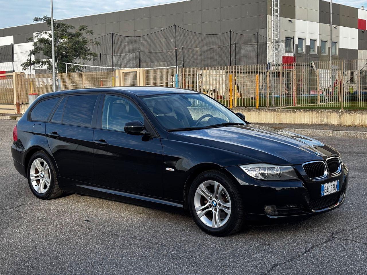 BMW 320 2009 — photo 8