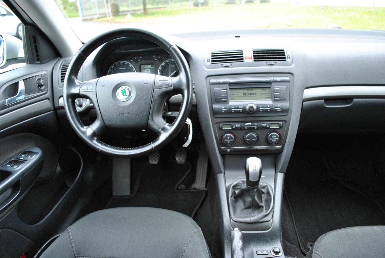 Skoda Octavia 2007 — photo 10