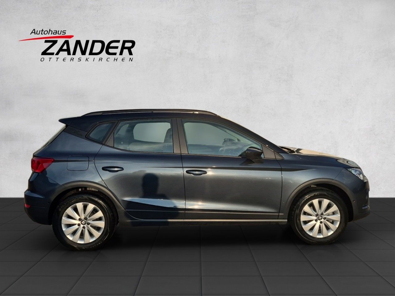 Fahrzeugabbildung SEAT Arona Style Navi Klima Totwinkelassistent
