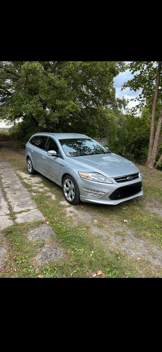 Ford Mondeo 2014 — rear view