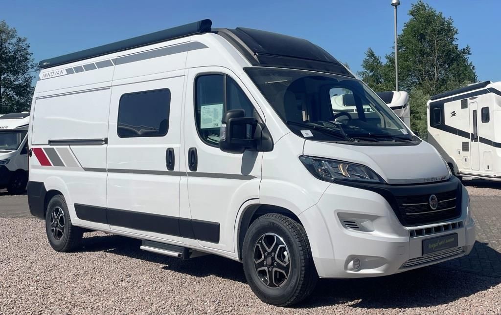 Fahrzeugabbildung LMC Innovan 600 Verfüg./Sparen Sie 13.878,- €