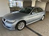 BMW 325i Limousine Automatik - BMW 325 aus 2010: 325i
