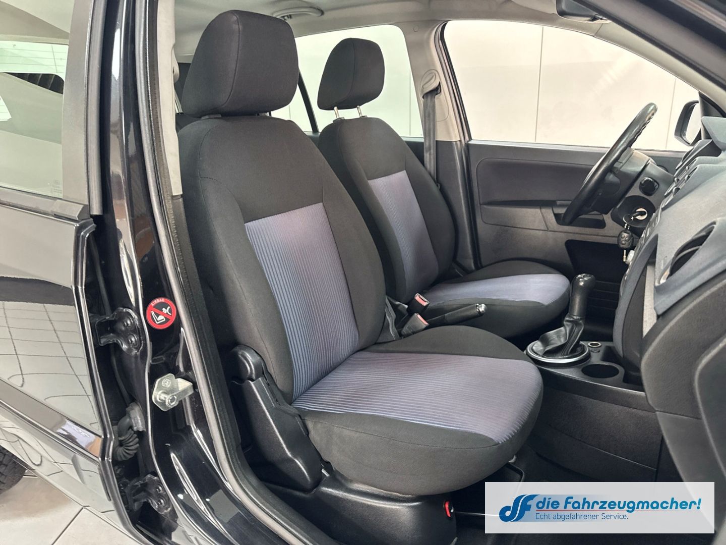 Fahrzeugabbildung Ford Fusion Style SHZ Regensensor Klima, beheizb. Fro