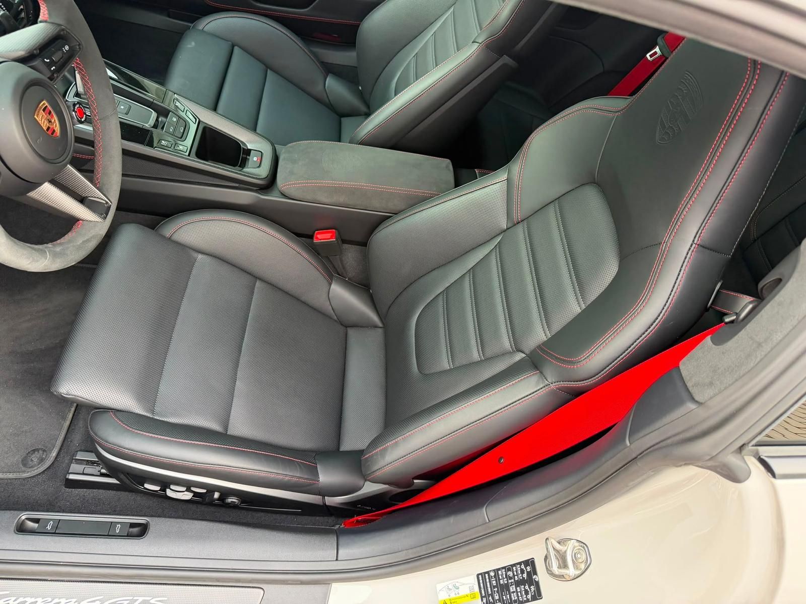 Porsche 991 911 Carrera 4 GTS Lift PASM PDLS+ BOSE Park+ foto 20