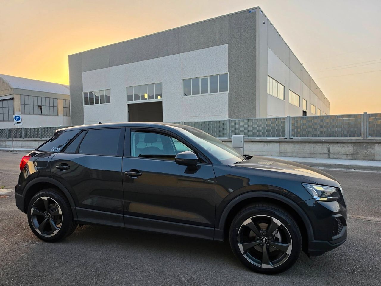Audi Q2 30 TDI S tronic Virtual -Matrix imagem 3