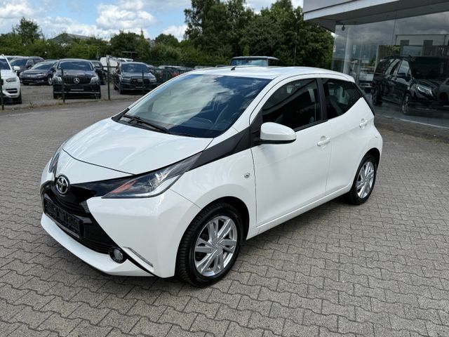 Toyota Aygo AYGO x LED/CAMERA