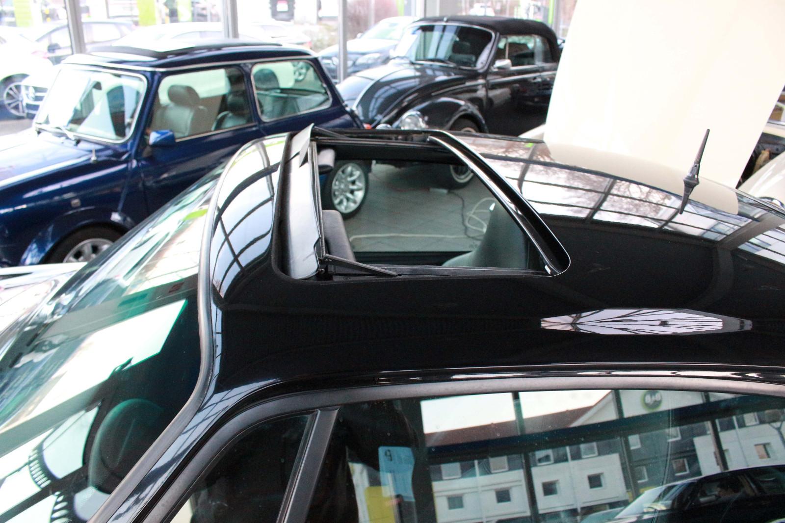 Porsche 911 993 Carrera 2  Coupe , SD , Sportsitze