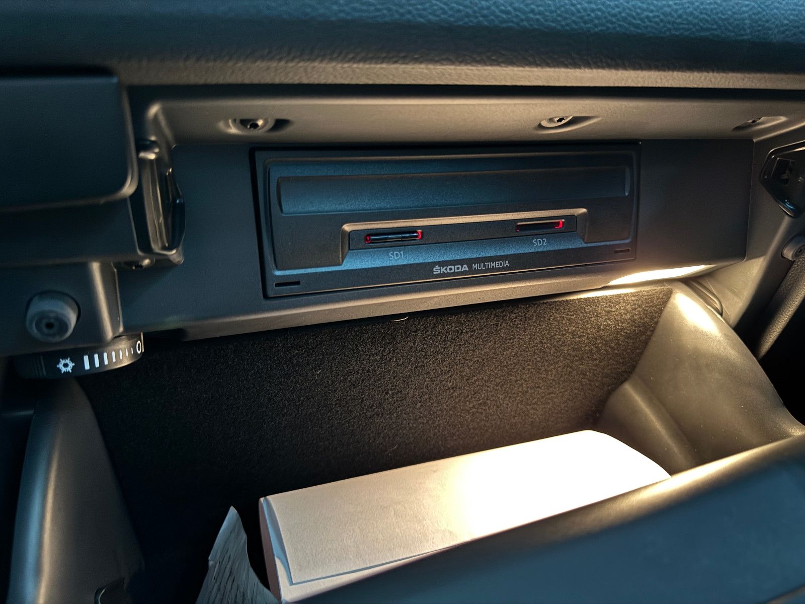 Fahrzeugabbildung SKODA Kodiaq 2.0 TDI DSG STYLE VIRTUAL ACC MEMORY AHK