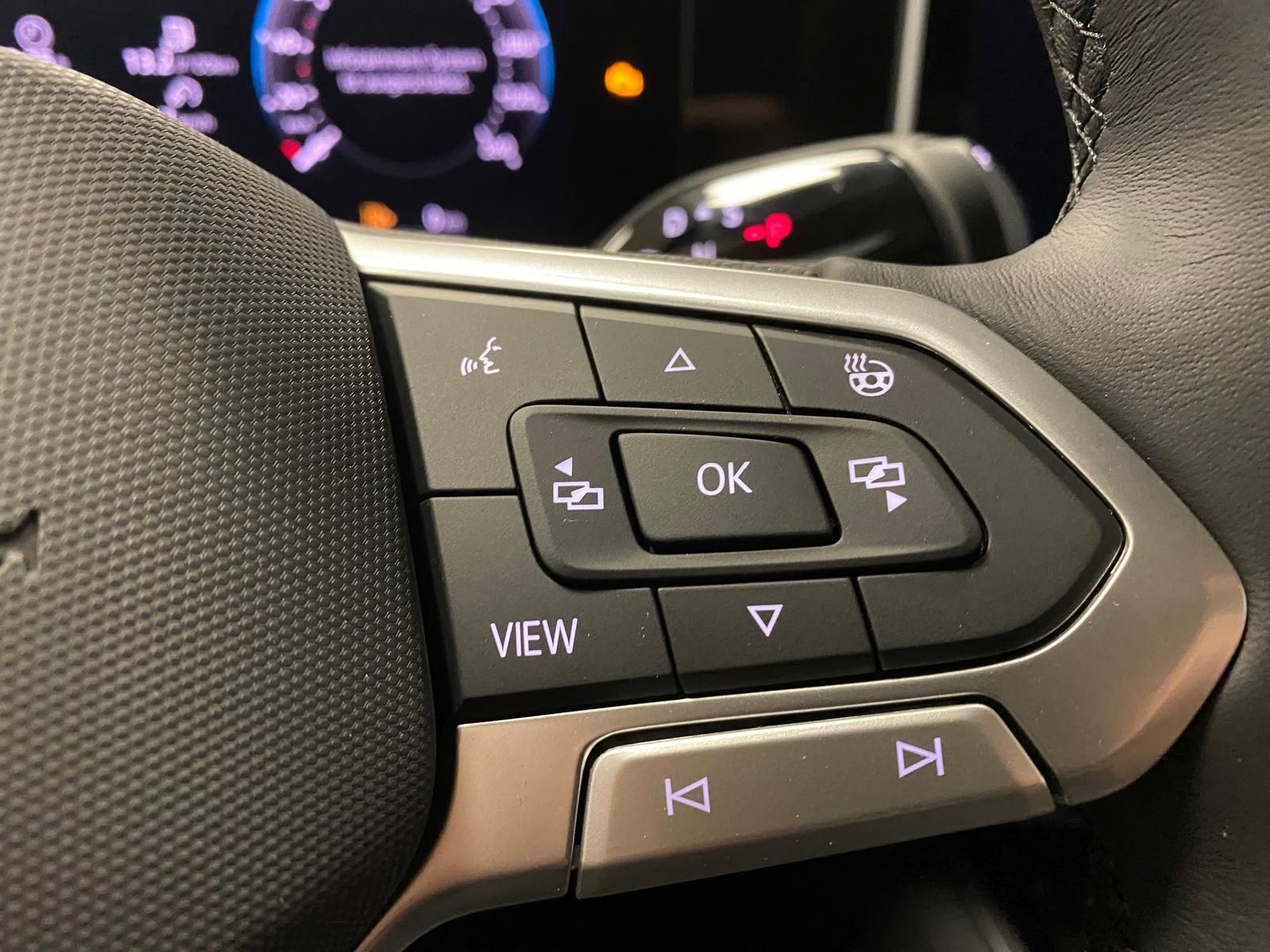 Fahrzeugabbildung Volkswagen PASSAT 2.0 TDI 110 kW Elegance+MATRIX+AHK+360RFK