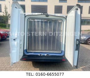 Renault Trafic - 10