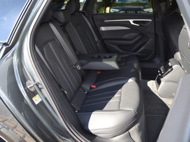 A6 Avant Sport 2.0 TDI qu. S-tr. S-line AHK/STAN