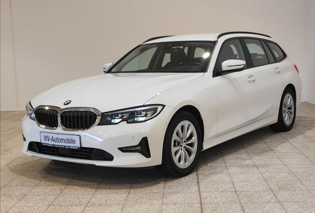 BMW 320d Touring LED*Sportsitze*Head-Up*R-CA M