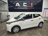 Toyota Aygo 1.0 KAT x 8 Fach Bereifung, HU 11.2027 - Toyota: Weiß, Aygo